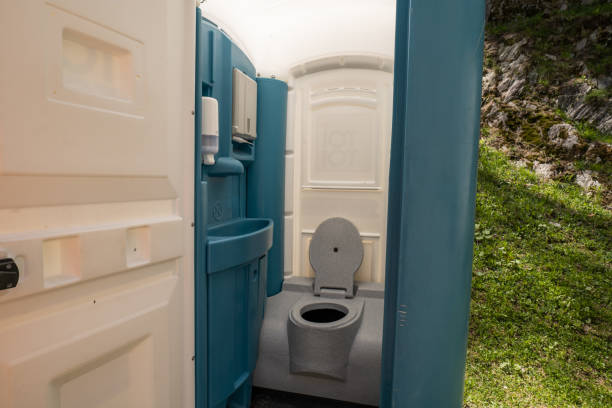 Best Luxury portable toilet rental  in Totowa, NJ