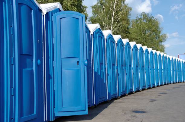 Best Portable restroom trailer rental  in Totowa, NJ